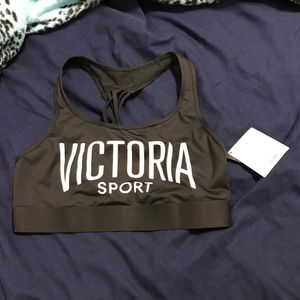 Victoria sports bra